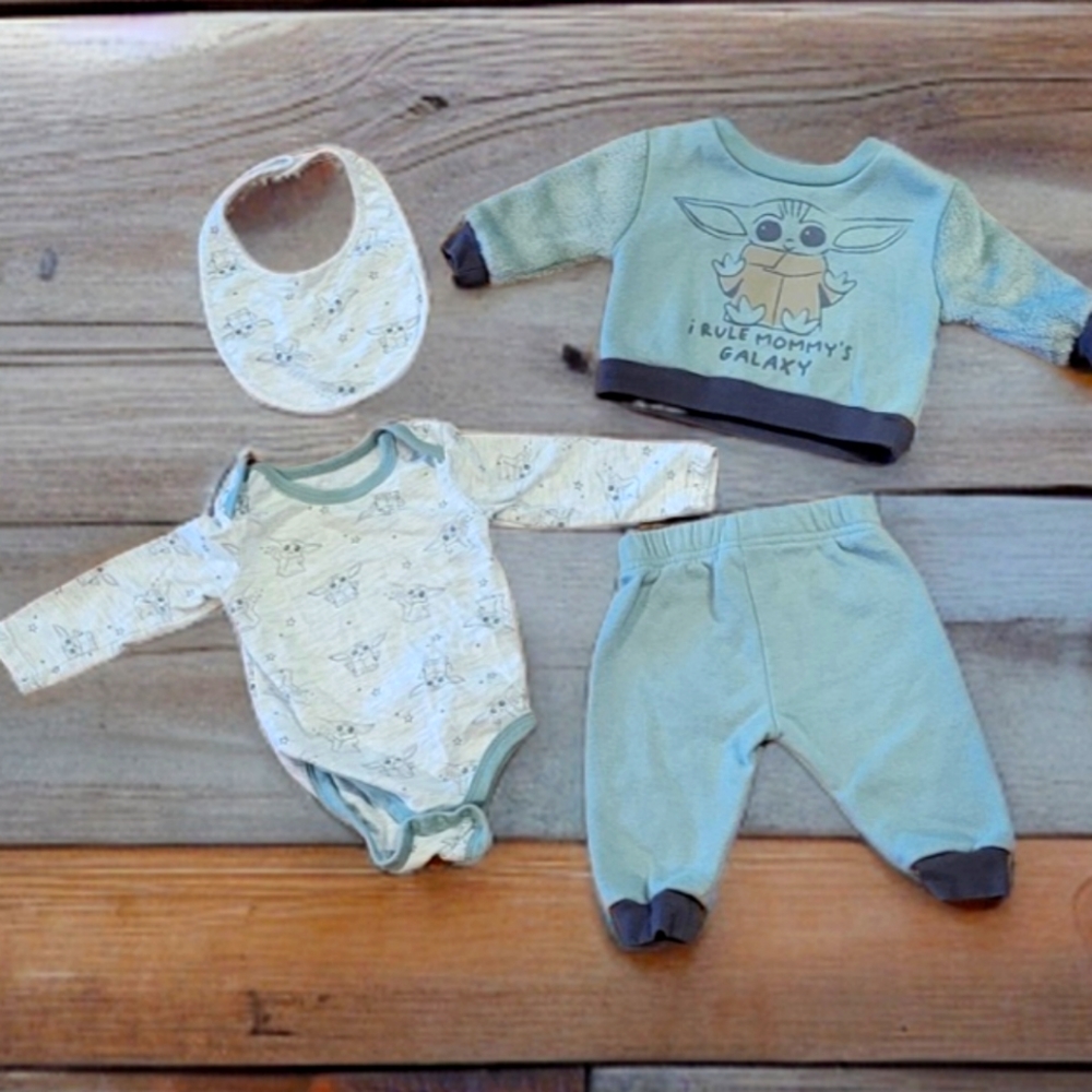 Star Wars baby happy threads 4 pc outfit 0-3m